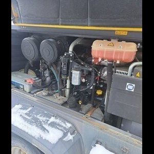 foto 14bar kompresor pryczepa doky 12m3/min Atlas Copco XAVS186